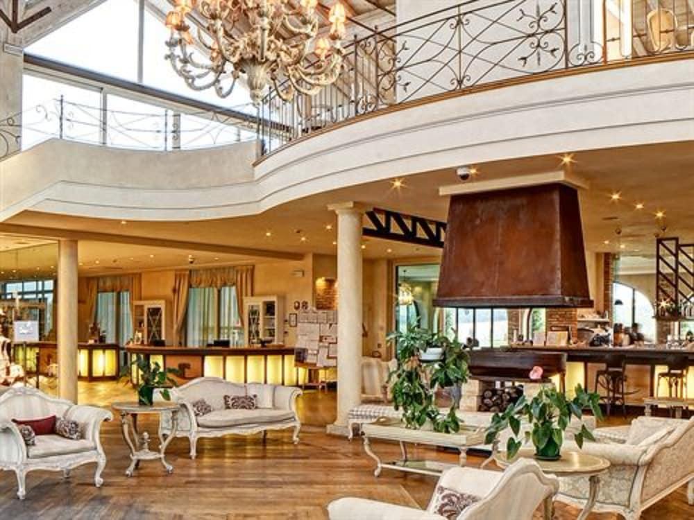 Garda Hotel San Vigilio Golf Pozzolengo Kültér fotó